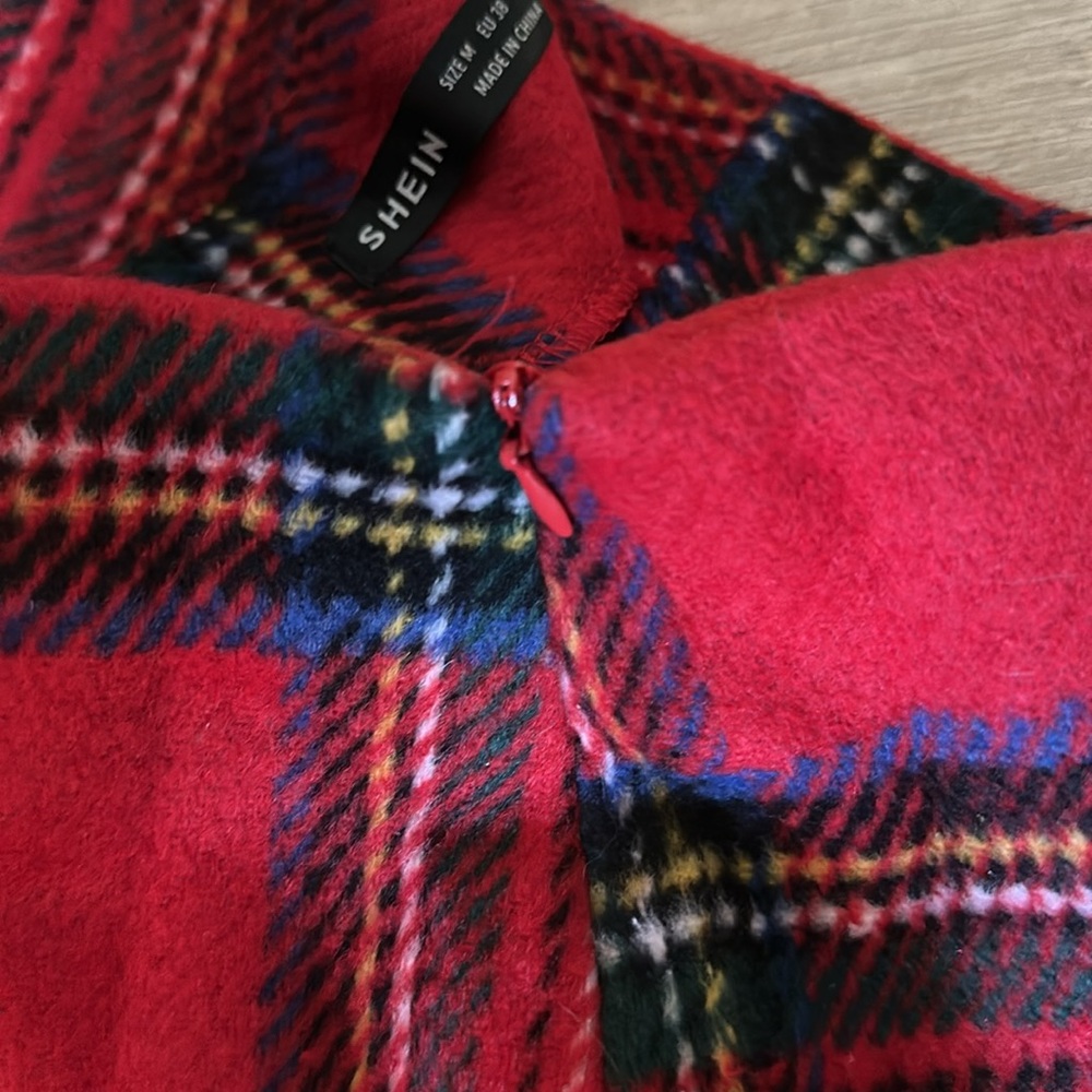 SHEIN skirt medium - Picture 3 of 3